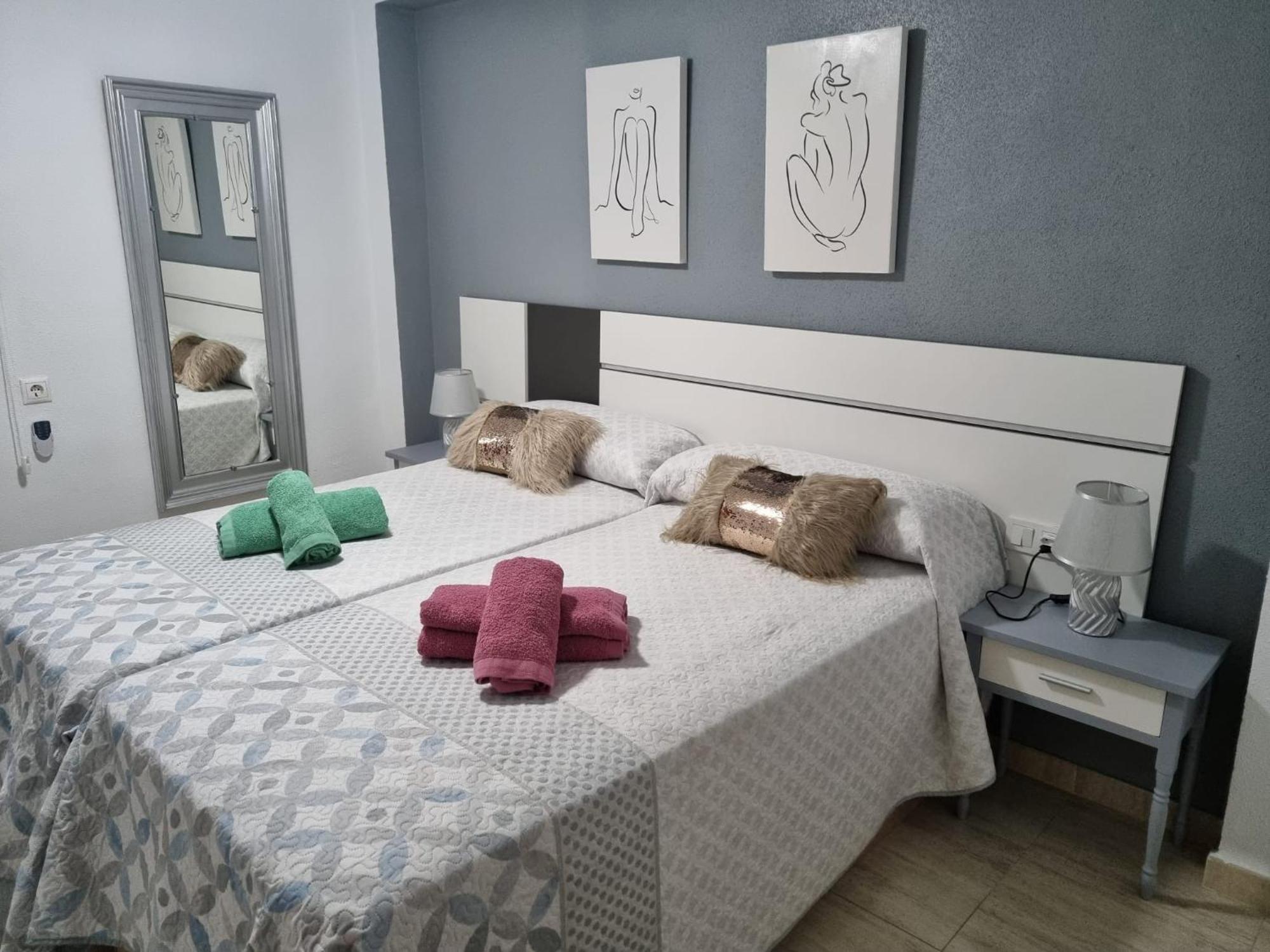 Nuevo Apartamento En Benidorm Bagian luar foto